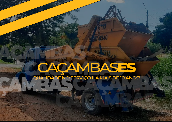 Caçamba sendo carregada com entulho